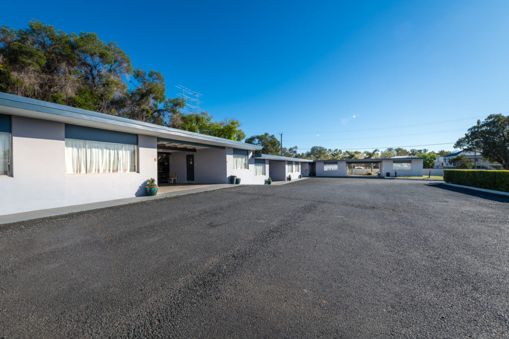 The Commercial Hotel Chinchilla